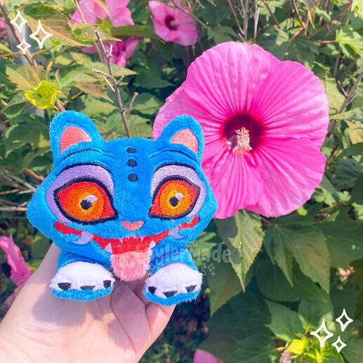 pattern by kuronekoembroidery